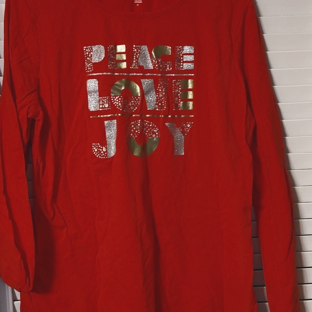 Holiday time long sleeve tee NWOT